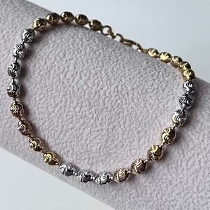 B014 | Tri-Tone Textured Beaded Bracelet
